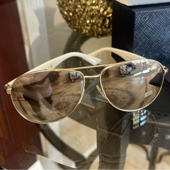 Prada™ SPR 52QS Aviator Sunglasses White Frame Silver Mirror Lenses - Picture 1 of 8